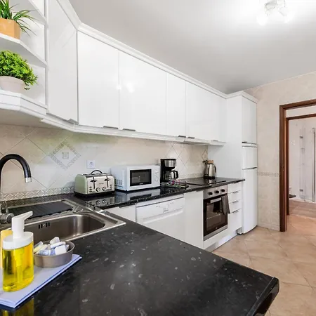 Orada By Interhome Albufeira
