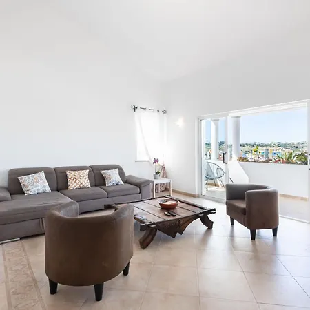 Orada By Interhome בית נופש אלבופיירה