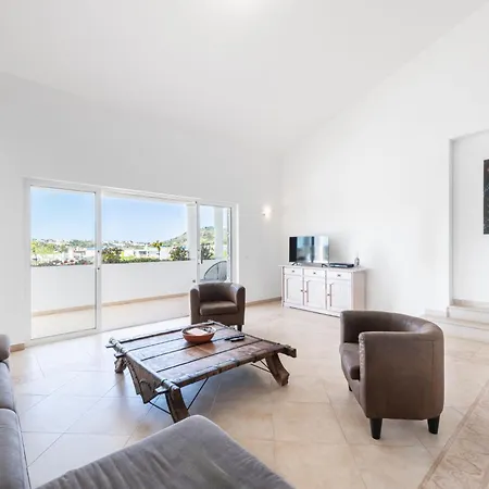 בית נופש Orada By Interhome